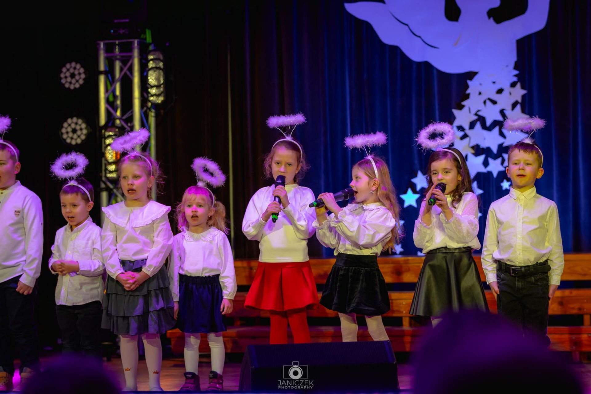 uploads/user_file/koncert-koled-2026/lapanow-koncert-koled-016.jpg